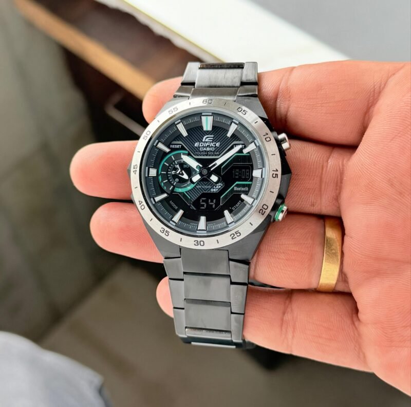 EDIFICE CASIO ECB-2200 PREMIUM