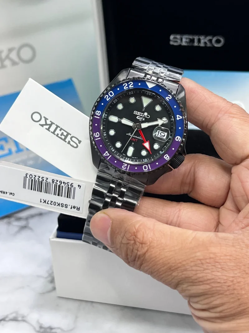 SEIKO GMT 5 SPORTS AUTOMATIC BLACK DIAL