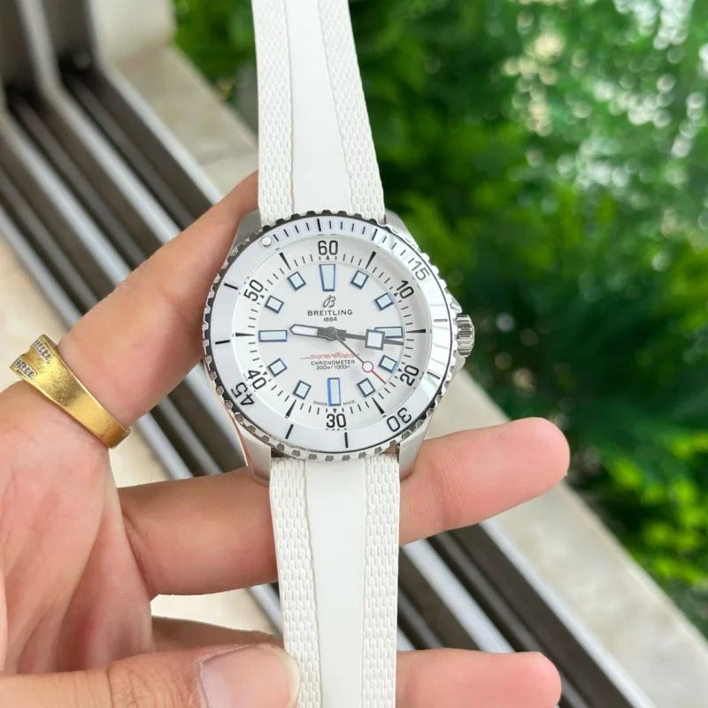 BREITLING SUPER OCEAN 44 PREMIUM AUTOMATIC