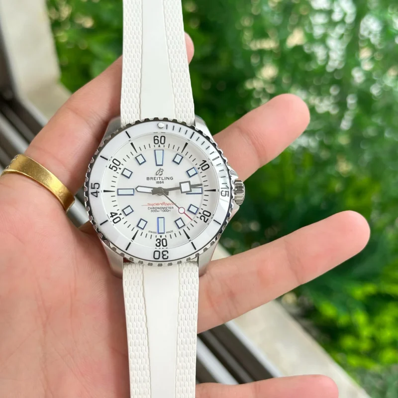 BREITLING SUPER OCEAN 44 PREMIUM AUTOMATIC