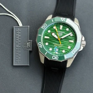 TAG HEUER AQUARACER 7A ORIGINAL GREEN DIAL AUTOMATIC