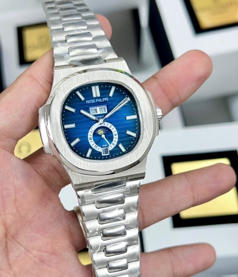 Patek Philippe Nautilus 5061 Blue Sun Moon