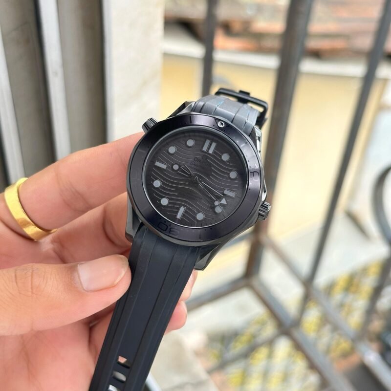 OMEGA SEAMASTER DIVER 300M
