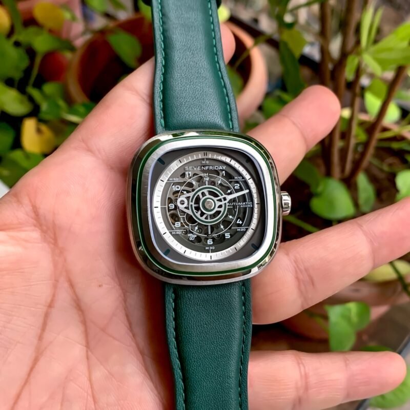 Sevenfriday T1/06 Encased