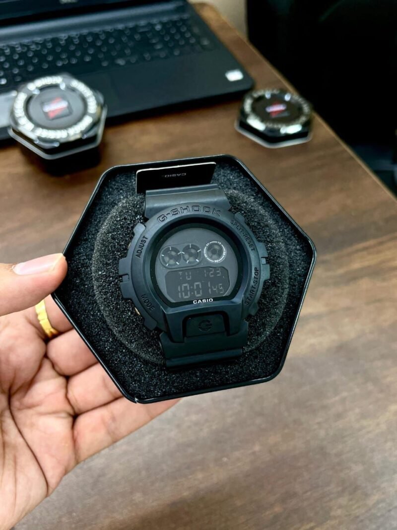 Casio-G-SHOCK-DW-6900BB-1DR