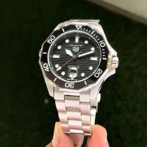 Tag Heuer Carerra Aquaracer