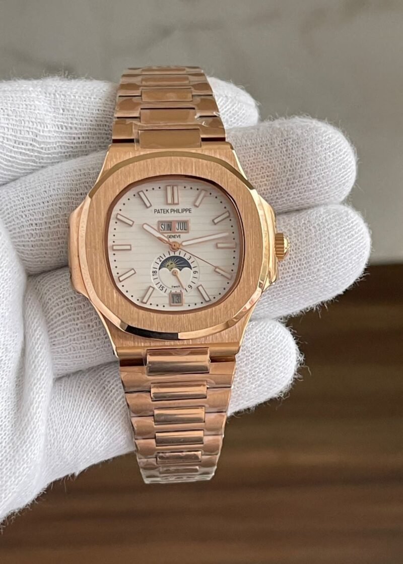 IMG-20241013-WA0011.jpg Patek Philippe Nautilus Moonphase