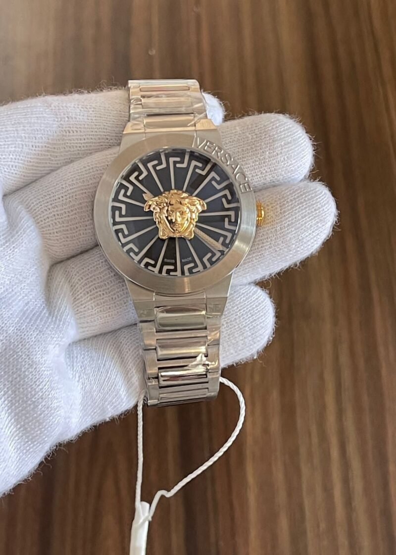 Versace Medusa Infinite