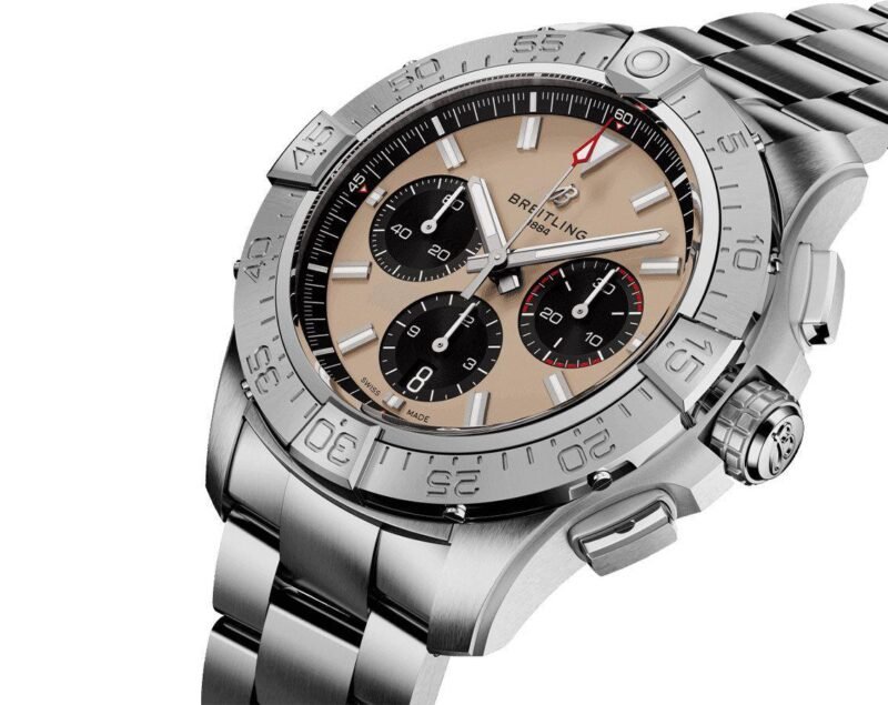 Breitling Avenger 44 Chronograph