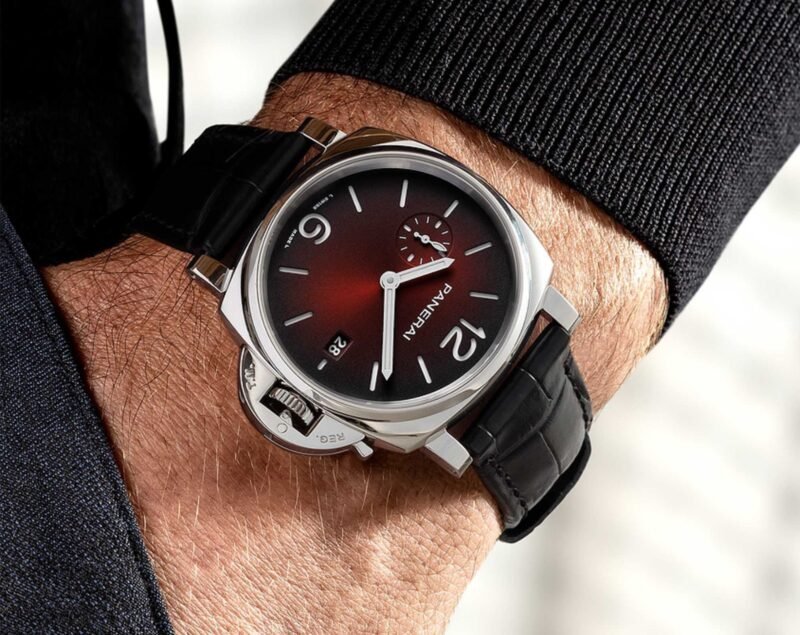 Luminor Panerai Due Burgundy Dial
