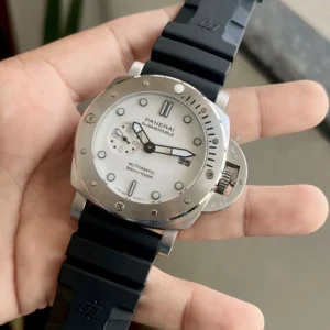 LUMINOR PANERAI SUBMERSIBLE