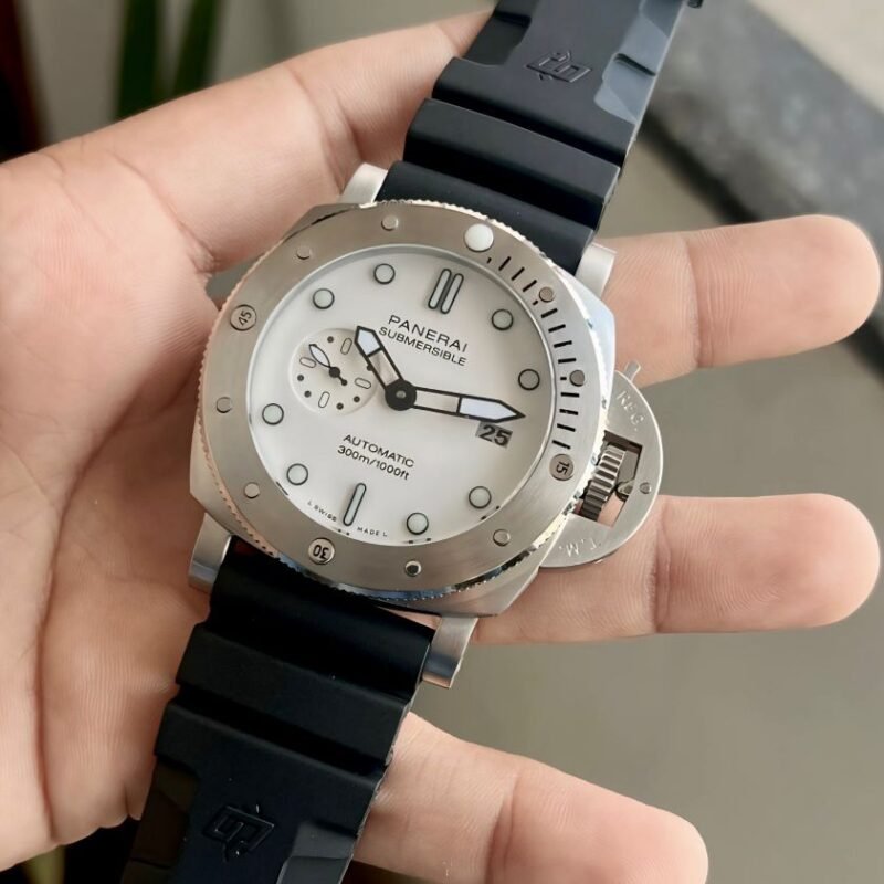 LUMINOR PANERAI SUBMERSIBLE