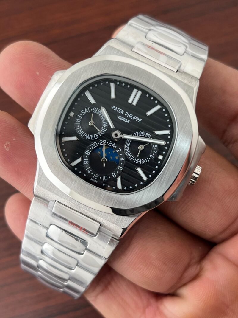 Patek Philippe Nautilus Automatic