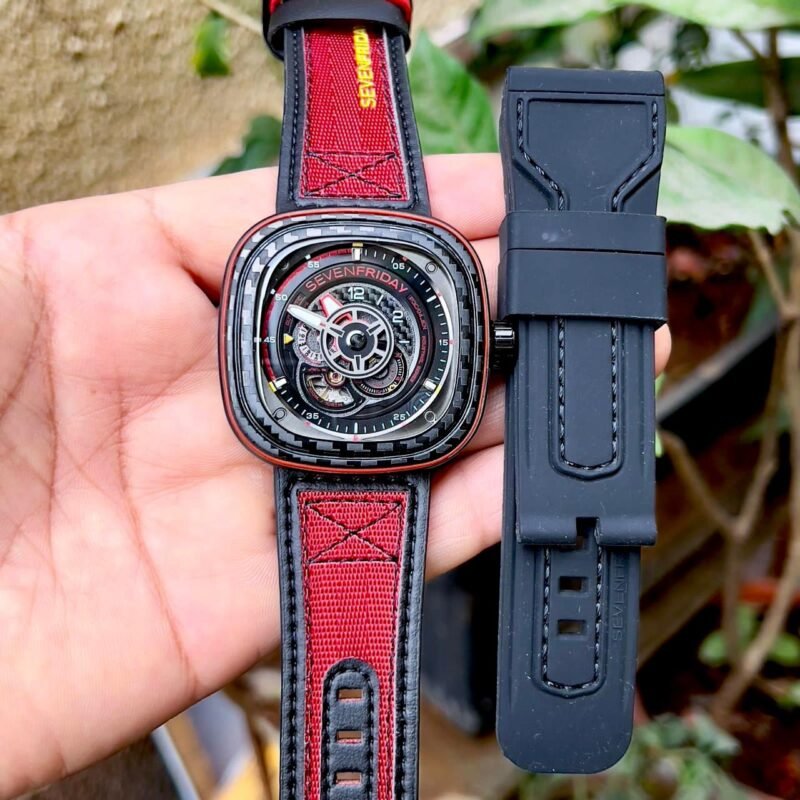 SEVEN FRIDAY RED CARBON
