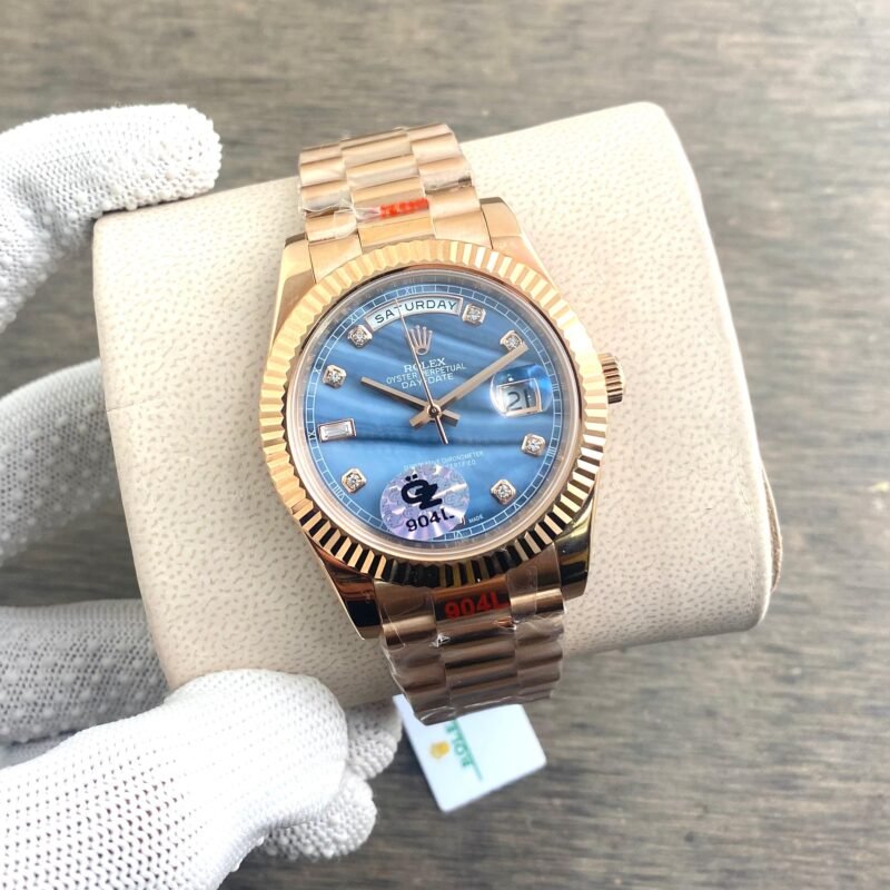 Rolex Day -Date Diamond Figer