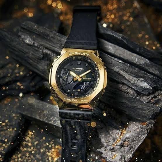 G-Shock GM2100
