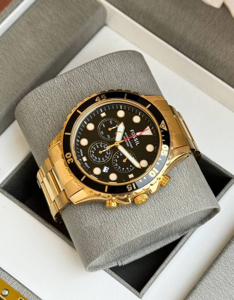Fossil Bronson Golden Case