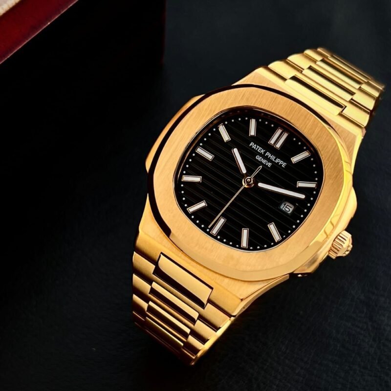 Patek-Philippe-Nautilus-Ever-Gold-3.jpg Patek Philippe Nautilus Ever Gold