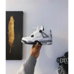 Trendy Jordan Retro 4 White Cement Shoes for Men (SOH92)