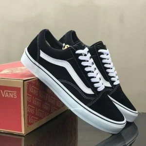 Trendy Vans Old Skool Black Short Shoes for Men (GF191)