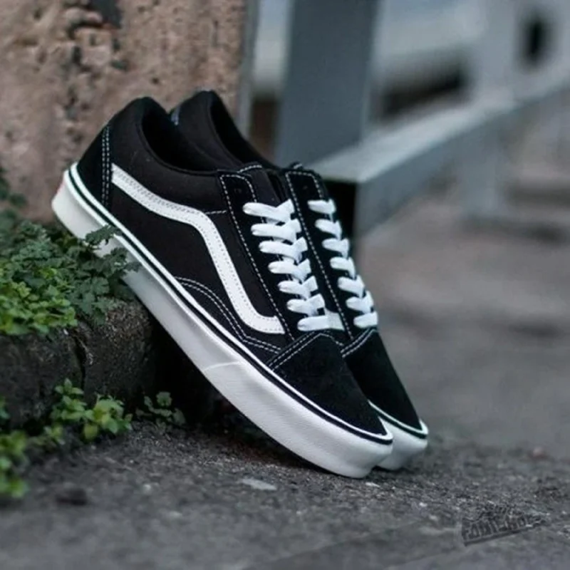 Trendy Vans Old Skool Black Short Shoes for Men (GF191)