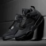 Trendy Jordan Retro 4 Black Cat Shoes for Men (SOH91)
