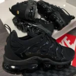 Stylish Nike Vapormax Plus Triple Black Shoes for Men (SW4771)