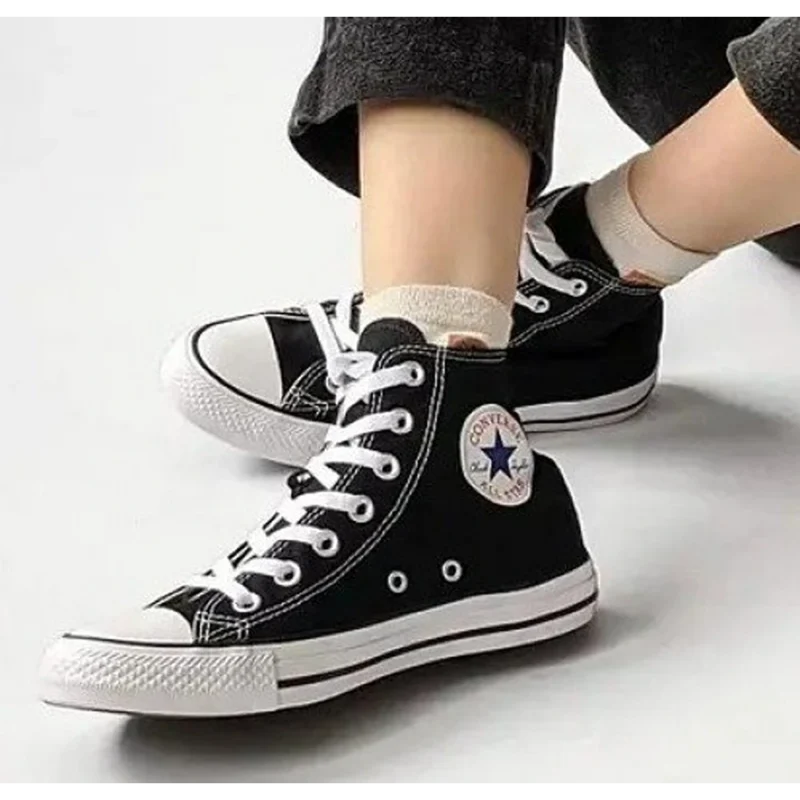 Trendy Converse All Star Black White Shoes for Men (GF189)