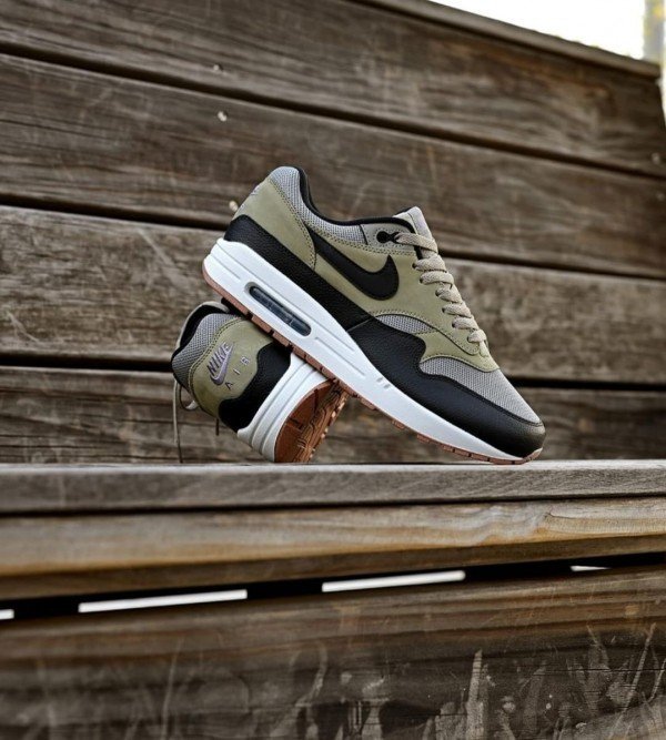 Premium Nike Air Max 1 Dark Stucco Shoes For Men (SW6165)