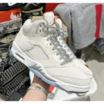 Trendy Jordan Retro 5 CE Craft Shoes for Men (SOH88)