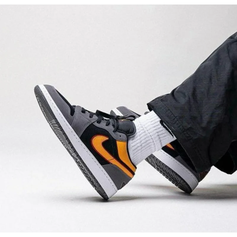 Premium Jordan Retro 1 Low SE Vivid Orange Shoes for Men (SOH47)