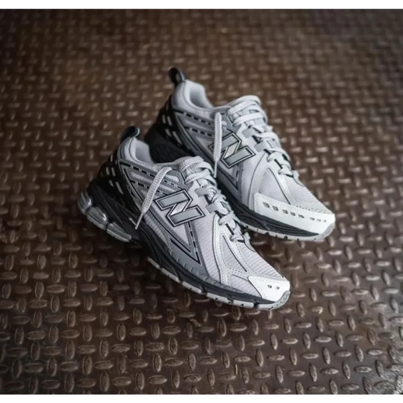 Superb New Balance 1906R Shoes for Men (SL4596)