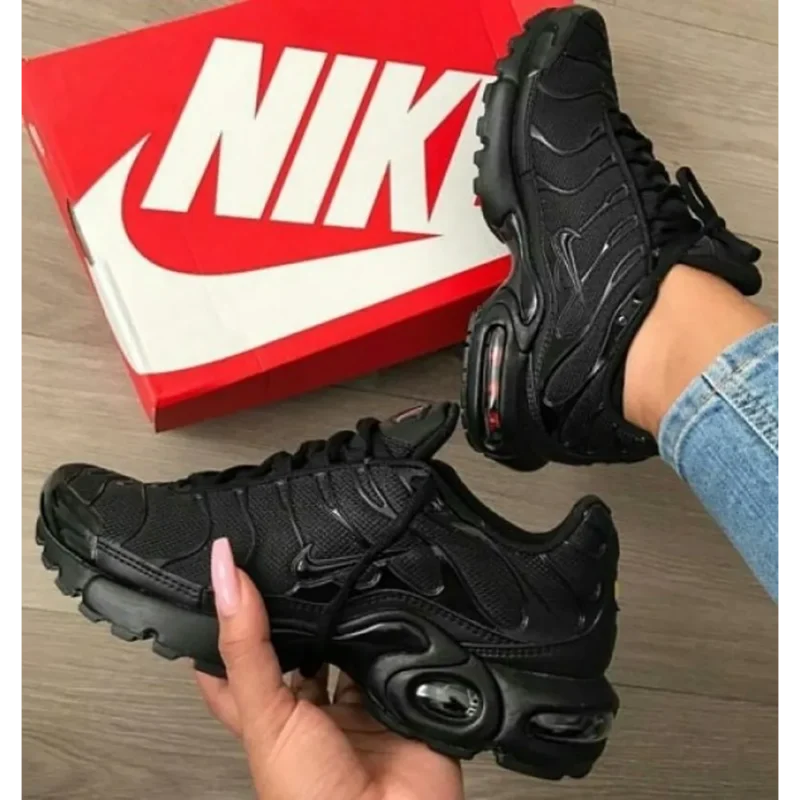Classy Nike Airmax Plus Triple Black Shoes for Men (SW4733)