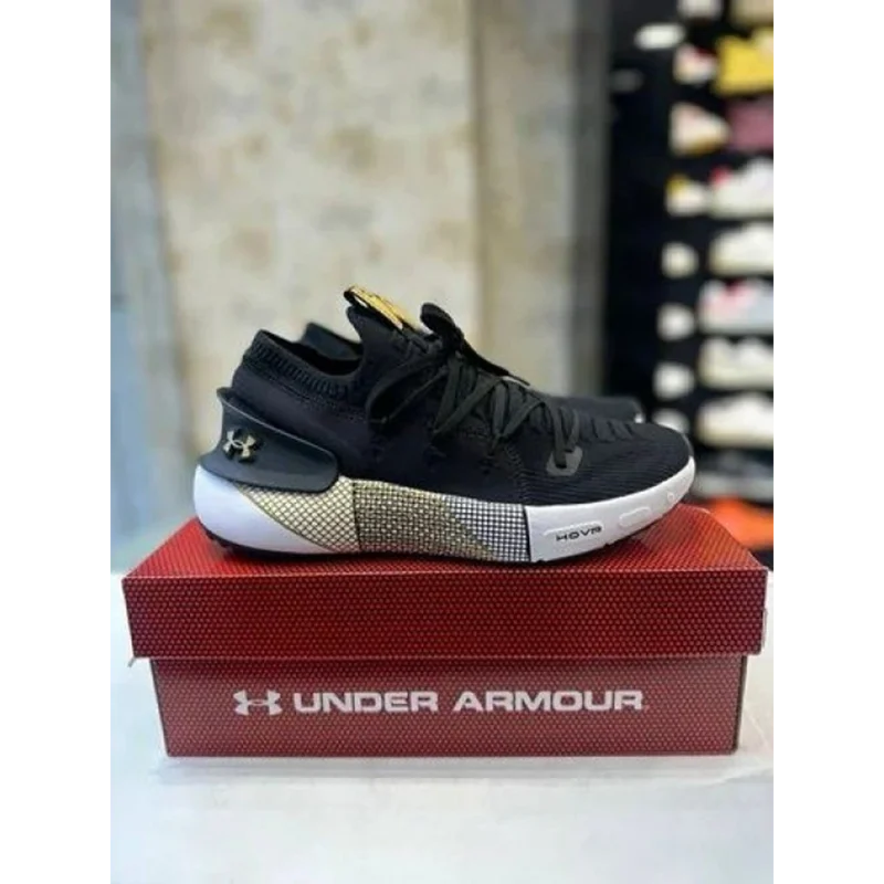 Classy Under Armour Hovr Phantom 3 Black Gold Shoes for Men (SOH61)