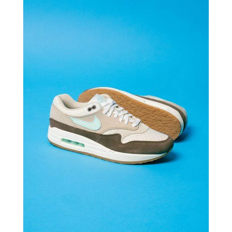 48-Nike-AirMax-1-Crepe-Hemp-3699-1.webp Premium Nike AirMax 1 Crepe Hemp Shoes for Men (AME293)