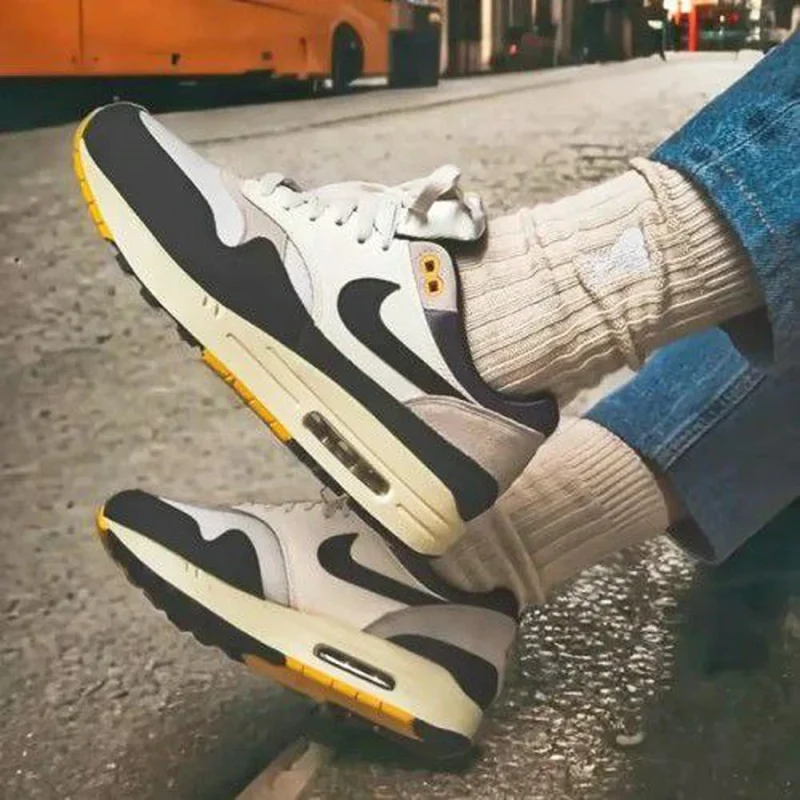 Premium Nike AirMax 1 Athletic Department Shoes for Men (AME292)