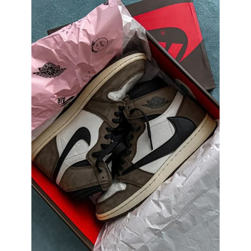 5-Nike-Air-Jordan-Retro-1-High-X-Travis-Scott-3399-2.webp Imported Nike Air Jordan Retro 1 High X Travis Scott Shoes for Men (HOF74)