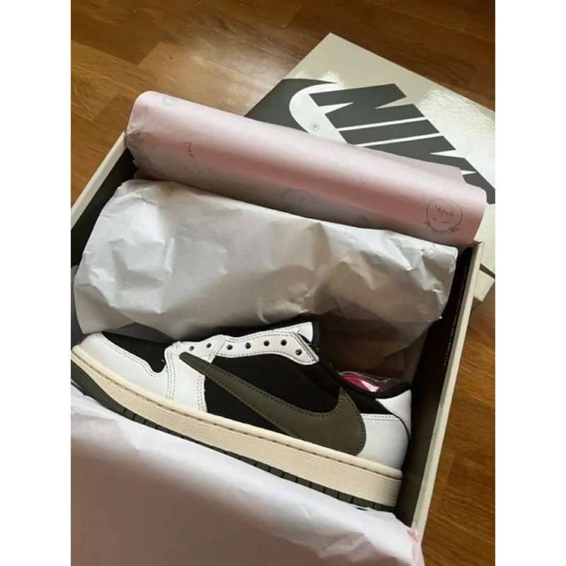 Superb Nike Air Jordan Retro 1 Shoes for Men (SW4681)