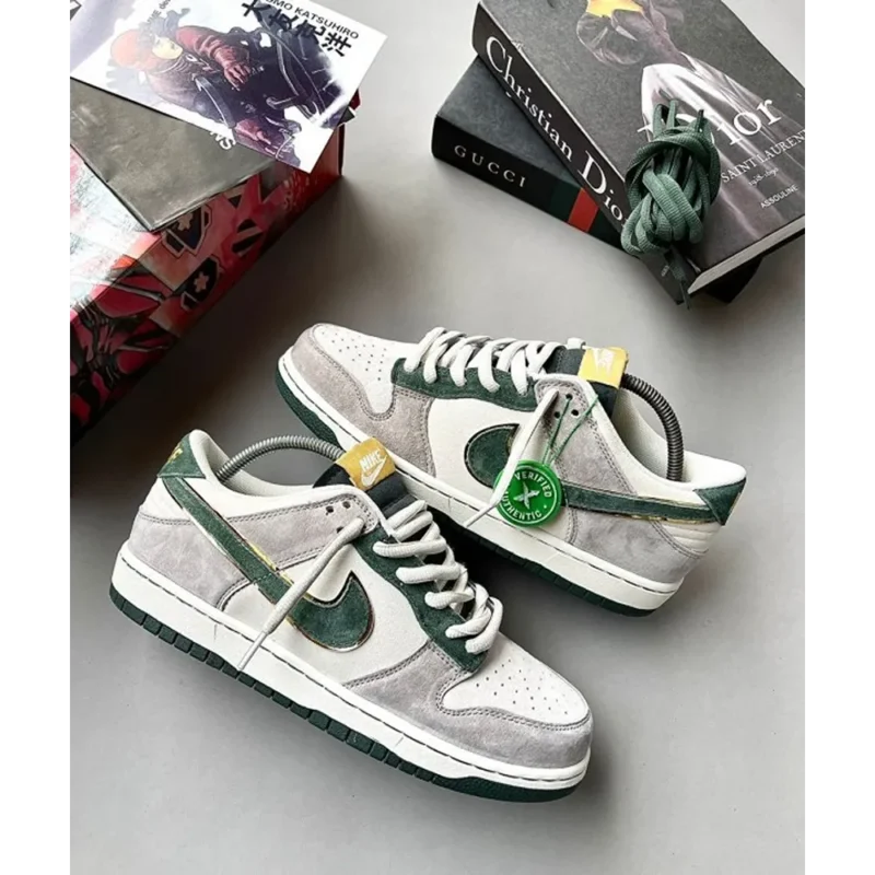 Superb Otomo Katsuhiro X Dunk Low Shoes for Men (SL4577)