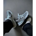 Premium New Balance 990 V6 Classic Grey Shoes for Men (SOH58)