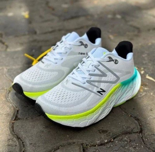 Premium New Balance Fresh Foam X More V4 Shoes For Men (SW6163)