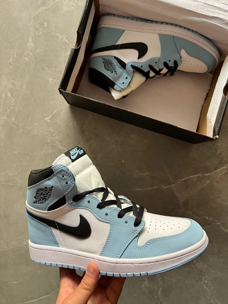 Branded Nike Air Jordan 1 First Copy Shoes
