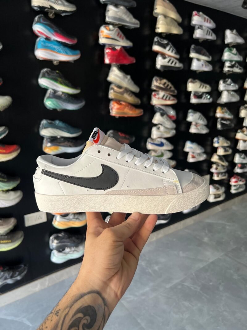 Nike Blazer Low Vintage Unisex Shoes