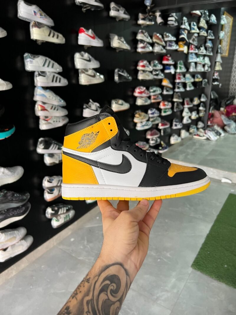 Nike Air Jordan 1 Black & Yellow Men's Shoes