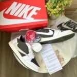 Air Jordans Retro 1 Travis Scott Travis Mocha
