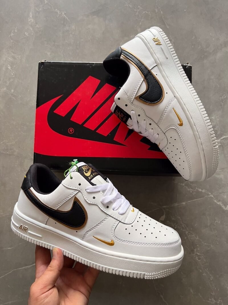 WhatsApp-Image-2023-12-08-at-1.18.58-PM.jpeg Branded Air Force 1 White Black Gold