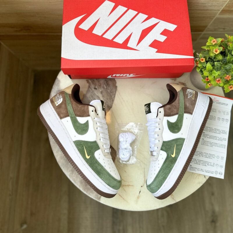 Nike Airforce North Face Gucci