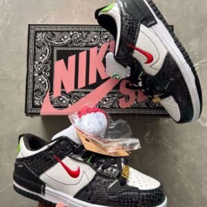 Branded SB Dunk Low Disrupt 2 Sneakers