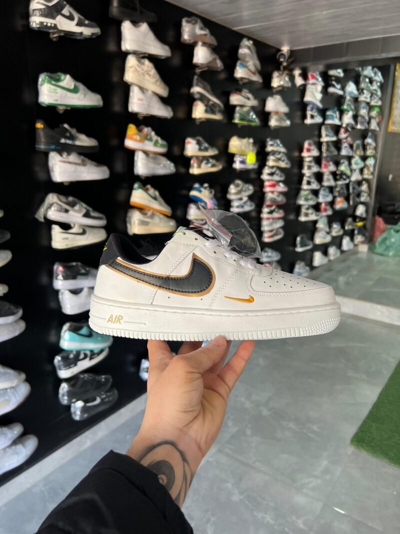 Branded Air Force 07 SR Sneakers