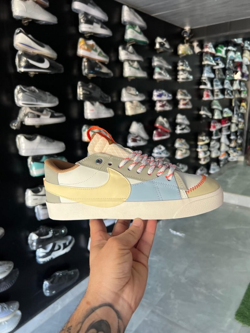 Branded Blazer Low Jumbo Sneakers